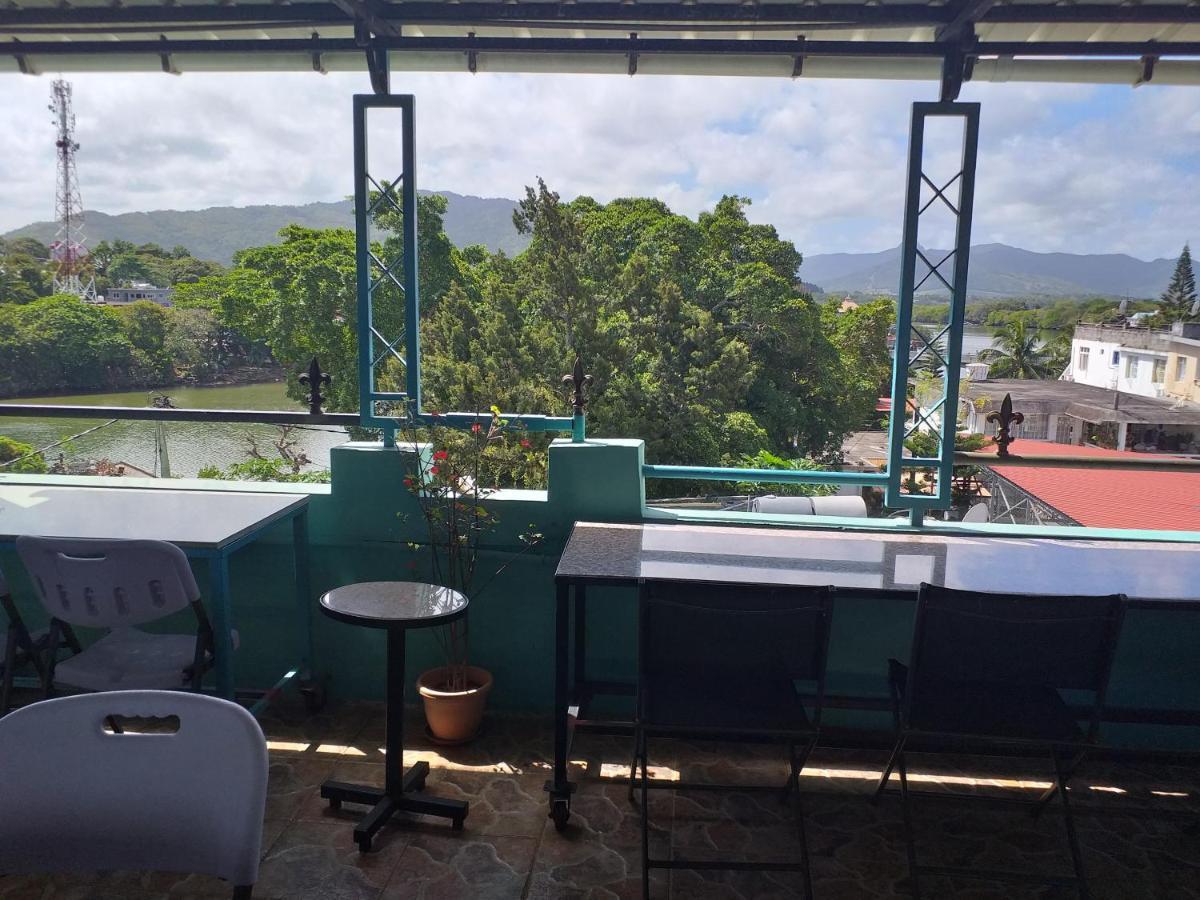 Tyvabro Guesthouse Mahebourg Ngoại thất bức ảnh