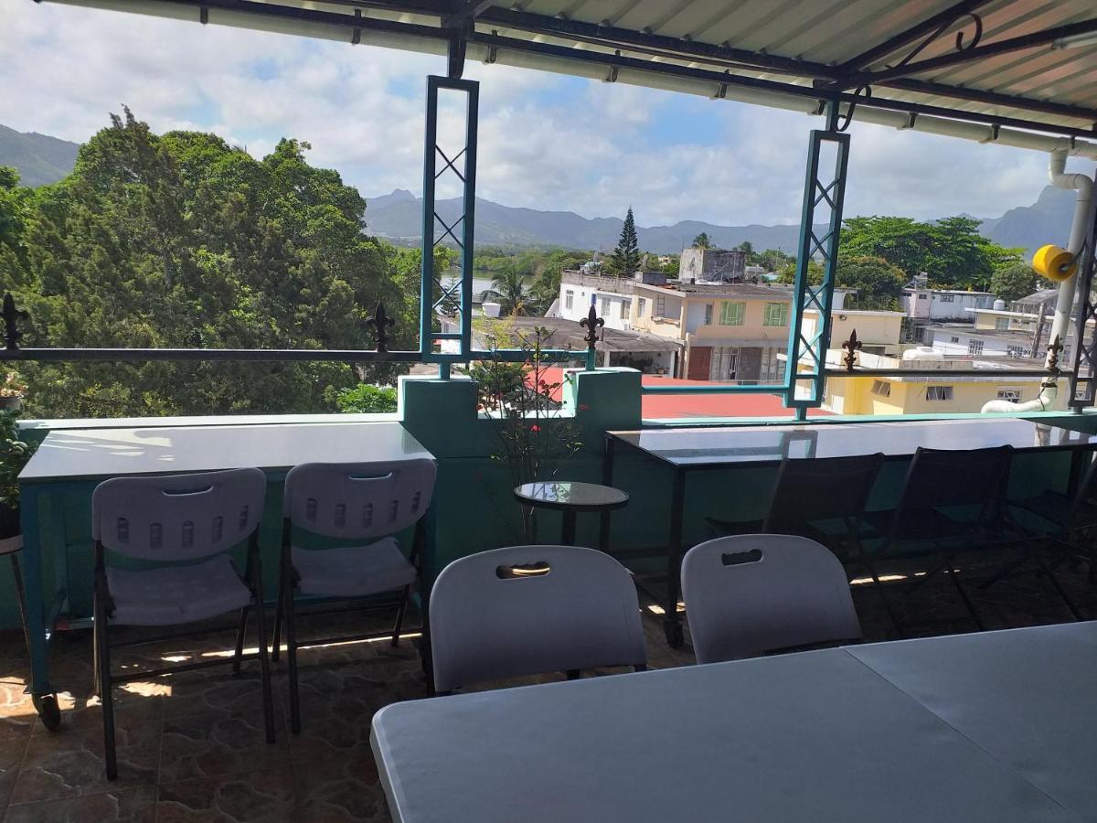 Tyvabro Guesthouse Mahebourg Ngoại thất bức ảnh